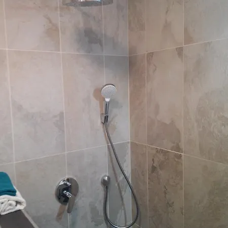 بيت ضيافة Azur 2*